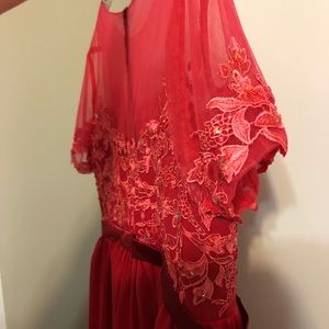 Stunning bridesmaid/occasion dress never worn.